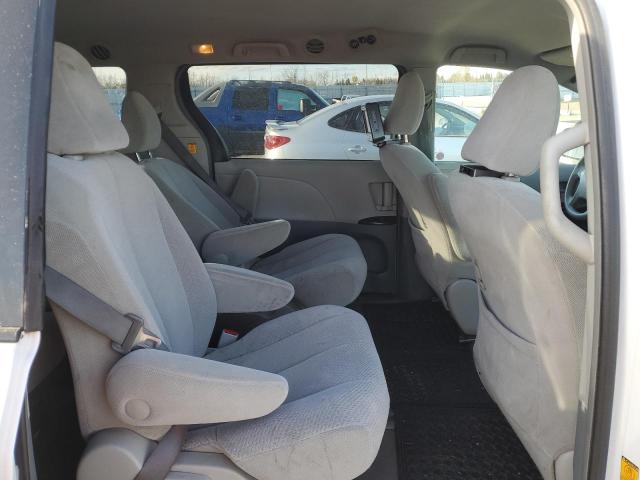 Photo 10 VIN: 5TDKA3DC4BS005603 - TOYOTA SIENNA BAS 