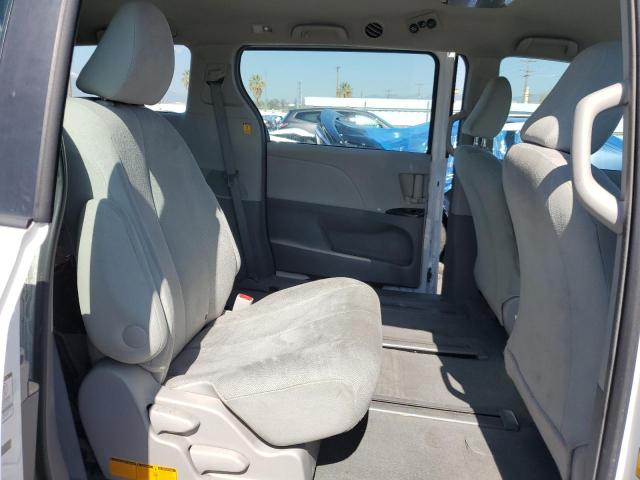 Photo 10 VIN: 5TDKA3DC4CS012522 - TOYOTA SIENNA 