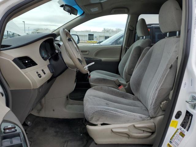 Photo 6 VIN: 5TDKA3DC5CS010939 - TOYOTA SIENNA 