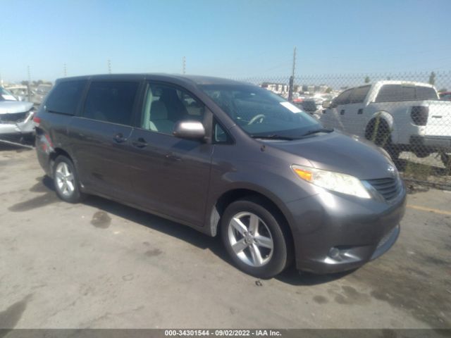 Photo 0 VIN: 5TDKA3DC5CS015123 - TOYOTA SIENNA 