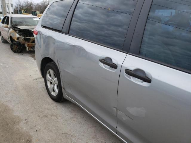 Photo 8 VIN: 5TDKA3DC6BS004257 - TOYOTA SIENNA BAS 