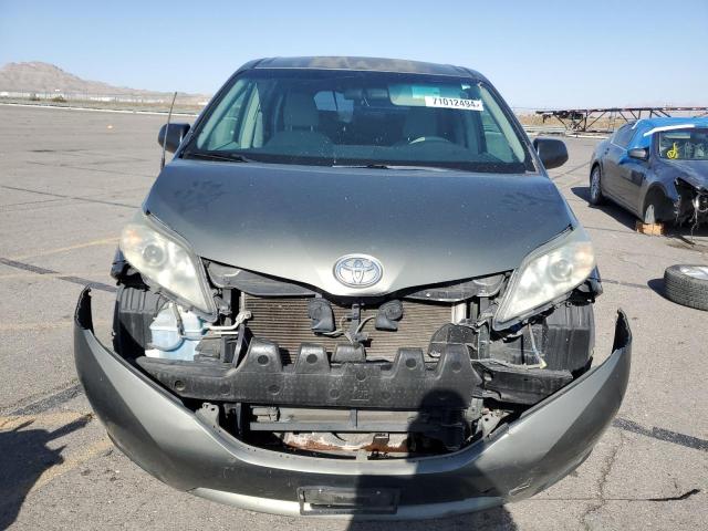 Photo 4 VIN: 5TDKA3DC6BS006574 - TOYOTA SIENNA BAS 