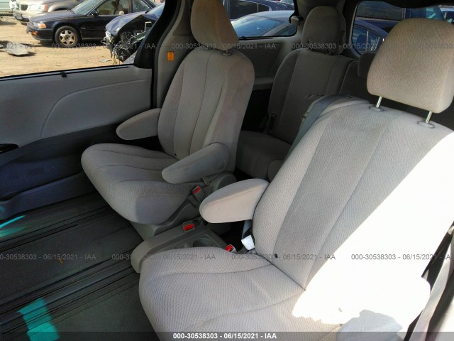 Photo 7 VIN: 5TDKA3DC6CS012912 - TOYOTA SIENNA 