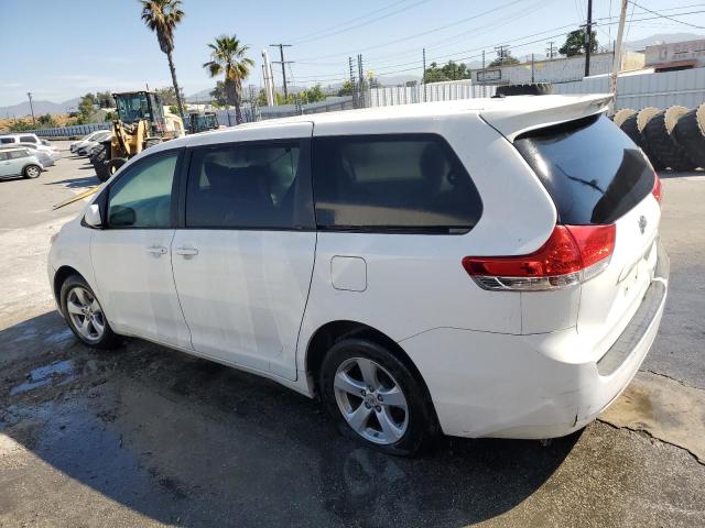 Photo 1 VIN: 5TDKA3DC6CS014224 - TOYOTA SIENNA 