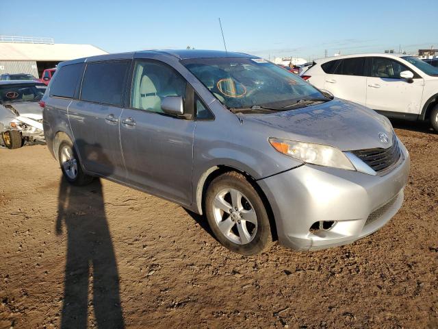 Photo 3 VIN: 5TDKA3DC6CS015180 - TOYOTA SIENNA BAS 