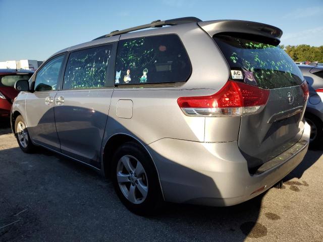 Photo 2 VIN: 5TDKA3DC7BS002176 - TOYOTA SIENNA BAS 