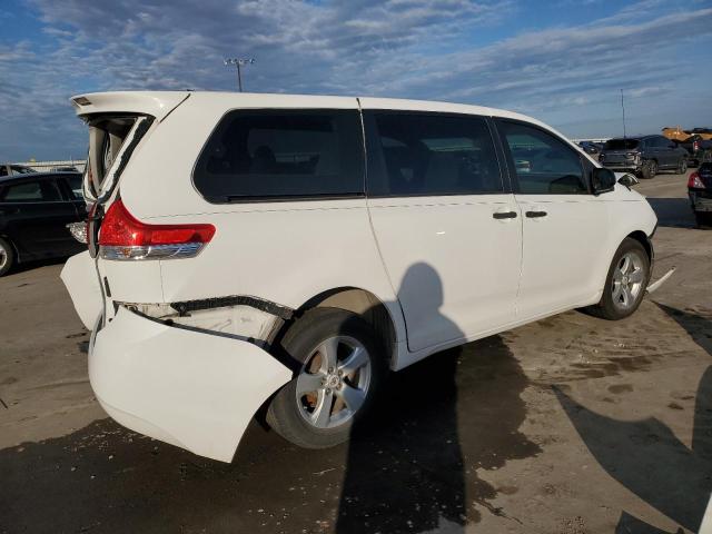 Photo 2 VIN: 5TDKA3DC7BS002629 - TOYOTA SIENNA BAS 