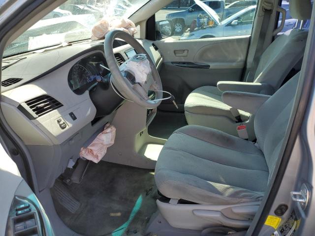 Photo 6 VIN: 5TDKA3DC7BS008771 - TOYOTA SIENNA BAS 