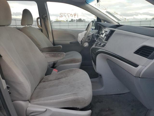 Photo 4 VIN: 5TDKA3DC7BS008804 - TOYOTA SIENNA BAS 