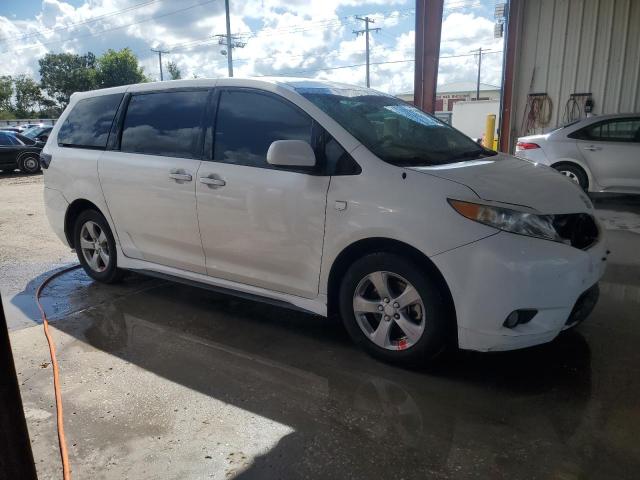 Photo 3 VIN: 5TDKA3DC7BS009127 - TOYOTA SIENNA BAS 