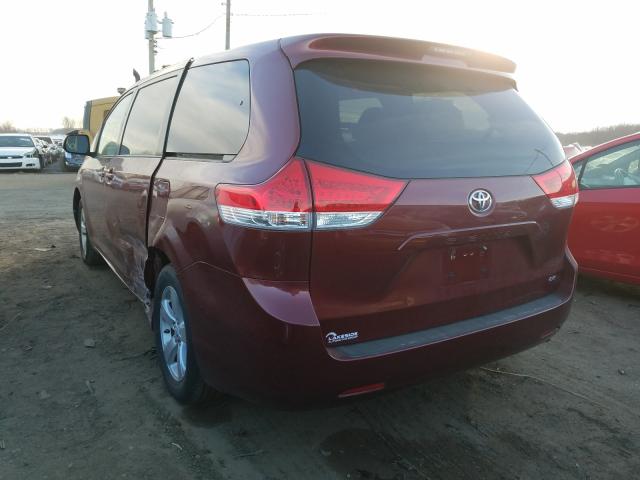 Photo 2 VIN: 5TDKA3DC7CS013759 - TOYOTA SIENNA BAS 