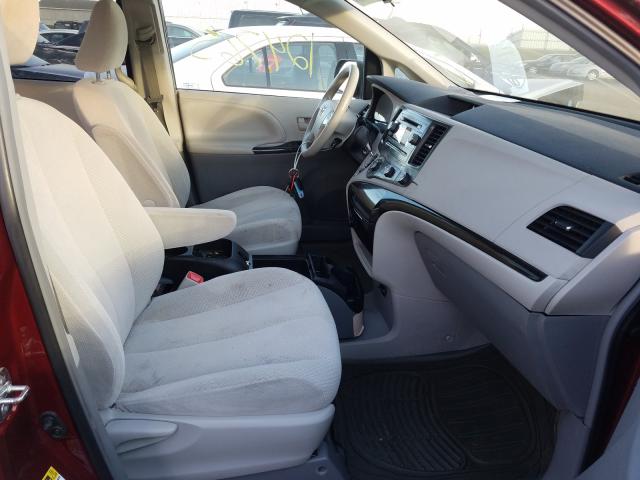 Photo 4 VIN: 5TDKA3DC7CS013759 - TOYOTA SIENNA BAS 