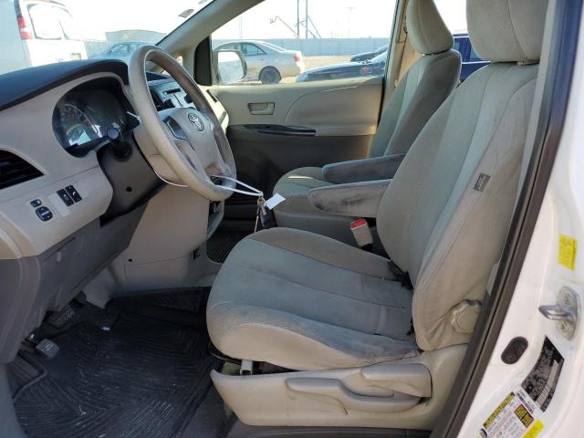 Photo 6 VIN: 5TDKA3DC8BS002168 - TOYOTA SIENNA BAS 