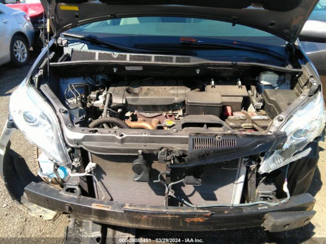 Photo 9 VIN: 5TDKA3DC8BS006012 - TOYOTA SIENNA 