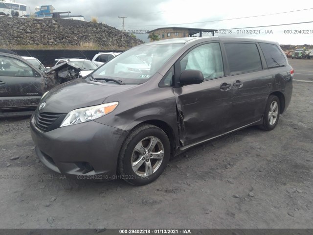 Photo 1 VIN: 5TDKA3DC8CS013057 - TOYOTA SIENNA 