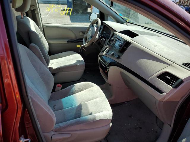 Photo 4 VIN: 5TDKA3DC8CS014581 - TOYOTA SIENNA BAS 