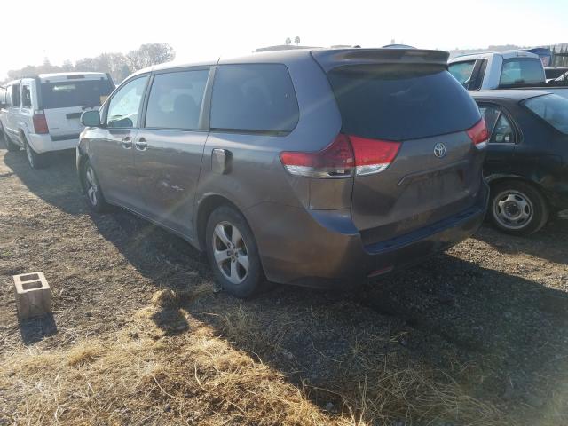 Photo 2 VIN: 5TDKA3DC8CS015309 - TOYOTA SIENNA BAS 