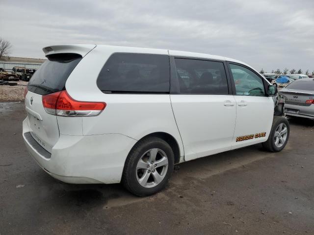 Photo 2 VIN: 5TDKA3DC9BS006178 - TOYOTA SIENNA 