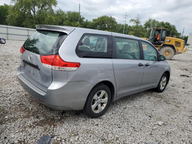 Photo 2 VIN: 5TDKA3DC9CS010281 - TOYOTA SIENNA 