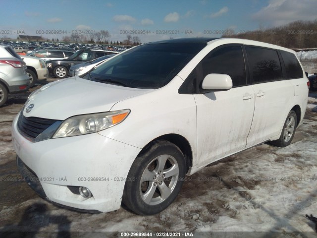 Photo 1 VIN: 5TDKA3DC9CS011169 - TOYOTA SIENNA 