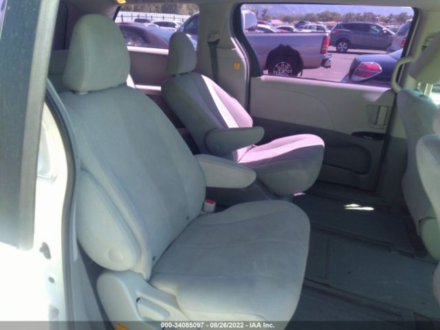 Photo 7 VIN: 5TDKA3DC9CS016422 - TOYOTA SIENNA 