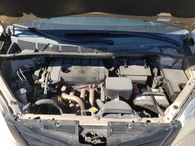 Photo 6 VIN: 5TDKA3DCXBS002057 - TOYOTA SIENNA BAS 