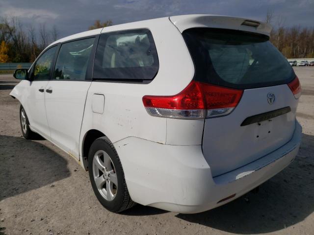 Photo 2 VIN: 5TDKA3DCXBS002270 - TOYOTA SIENNA BAS 