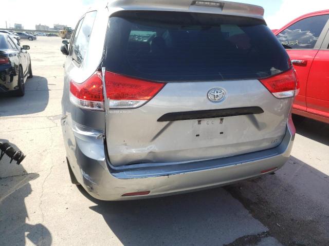 Photo 8 VIN: 5TDKA3DCXBS008375 - TOYOTA SIENNA BAS 