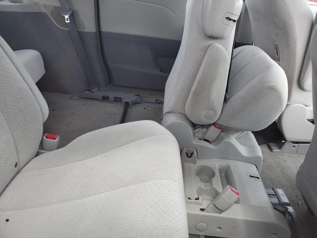 Photo 10 VIN: 5TDKA3DCXCS012735 - TOYOTA SIENNA BAS 