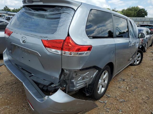 Photo 2 VIN: 5TDKA3DCXCS012735 - TOYOTA SIENNA BAS 