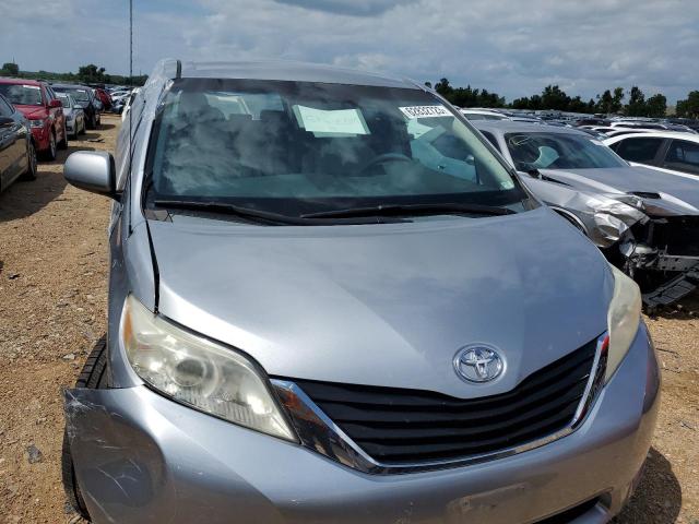 Photo 4 VIN: 5TDKA3DCXCS012735 - TOYOTA SIENNA BAS 