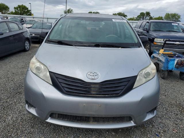 Photo 4 VIN: 5TDKA3DCXCS013254 - TOYOTA SIENNA 