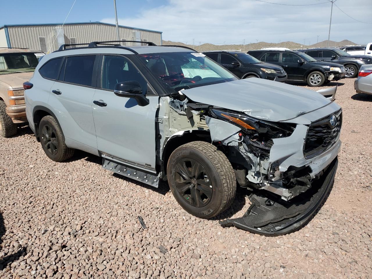 Photo 3 VIN: 5TDKBRCH3RS606363 - TOYOTA HIGHLANDER 