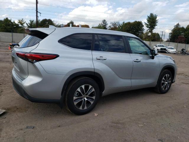 Photo 2 VIN: 5TDKDRAH0PS048076 - TOYOTA HIGHLANDER 