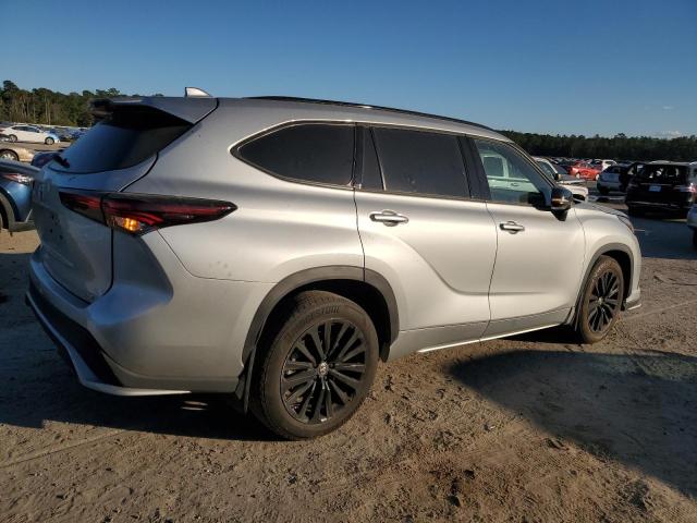 Photo 2 VIN: 5TDKDRAH2RS529563 - TOYOTA HIGHLANDER 