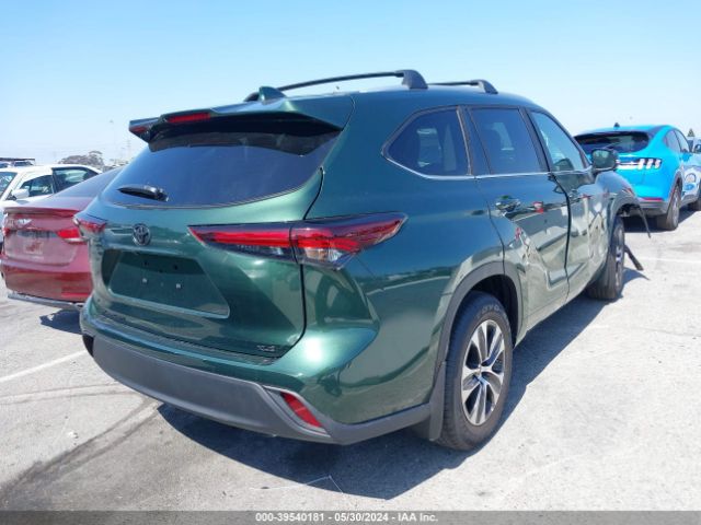 Photo 3 VIN: 5TDKDRAH3RS531371 - TOYOTA HIGHLANDER 