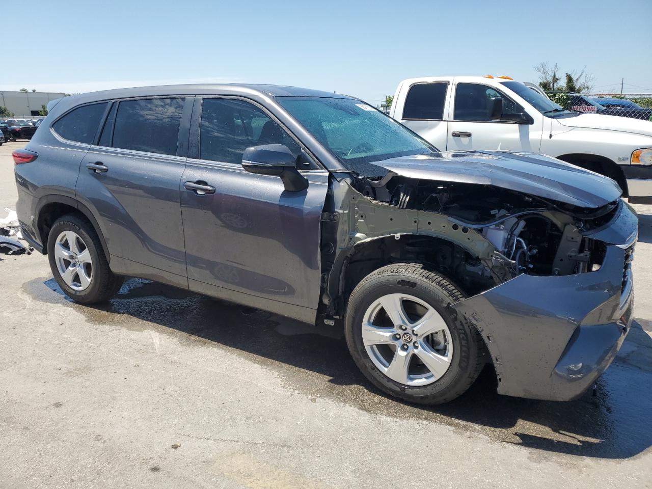 Photo 3 VIN: 5TDKDRAH6PS510933 - TOYOTA HIGHLANDER 