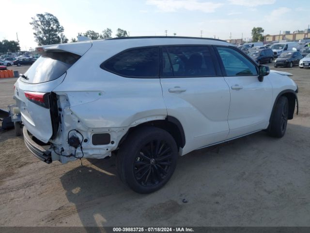 Photo 3 VIN: 5TDKDRAH7PS009226 - TOYOTA HIGHLANDER 