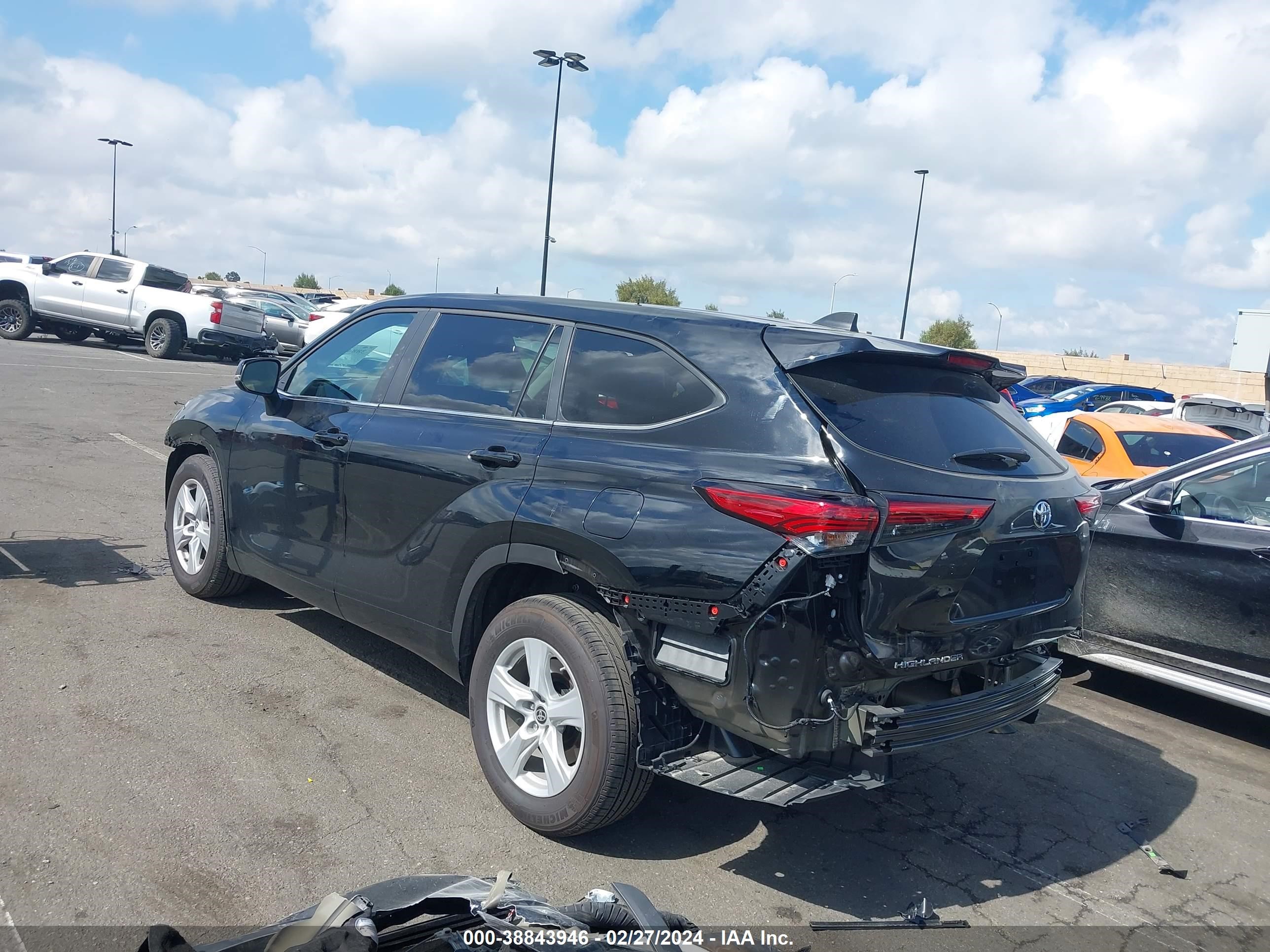 Photo 2 VIN: 5TDKDRAH8PS522212 - TOYOTA HIGHLANDER 