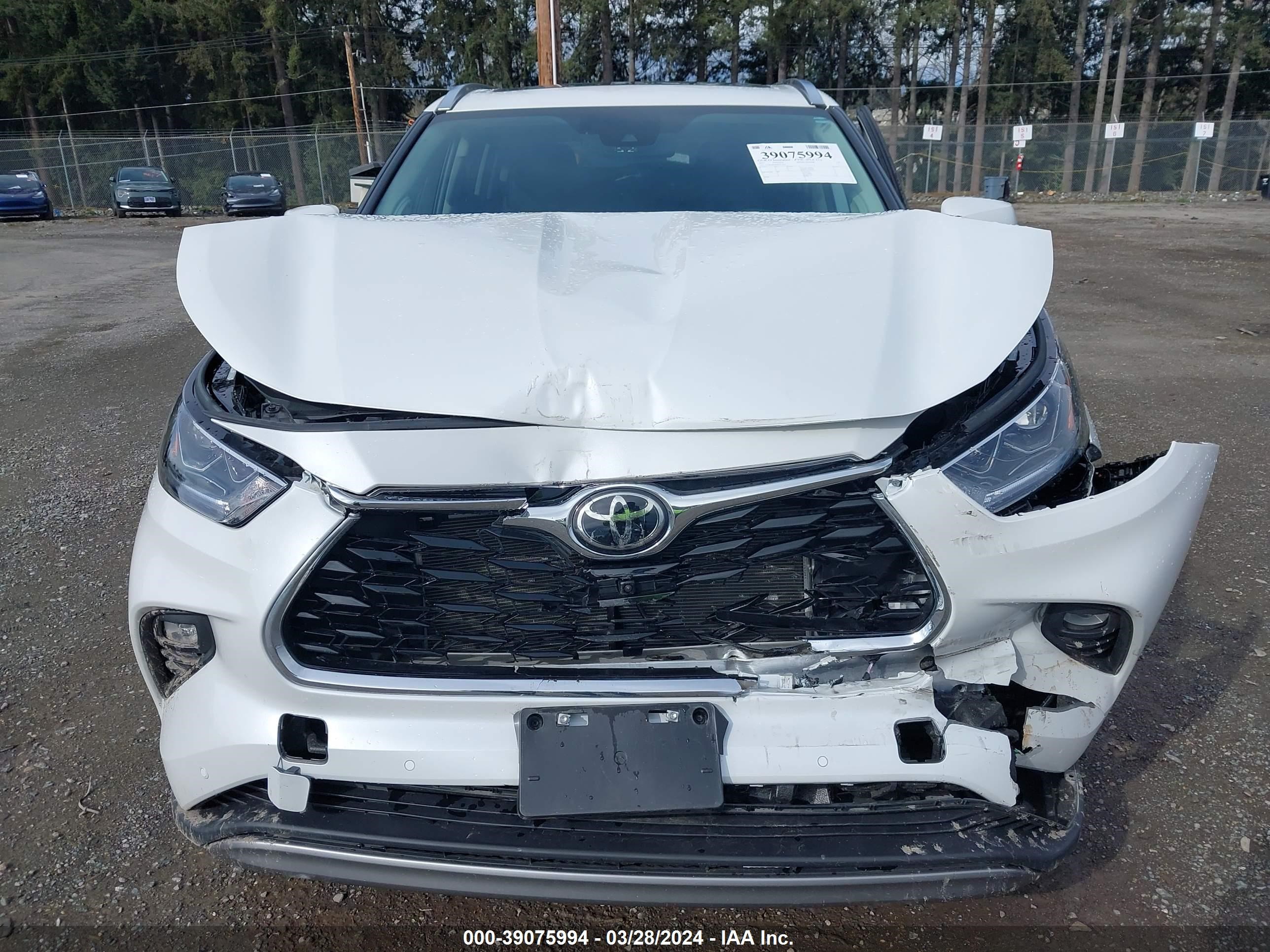 Photo 5 VIN: 5TDKDRBH0PS015450 - TOYOTA HIGHLANDER 