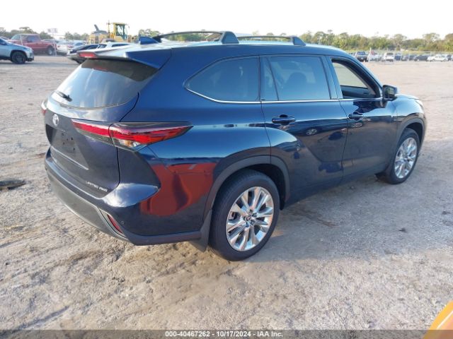 Photo 3 VIN: 5TDKDRBH0RS571583 - TOYOTA HIGHLANDER 