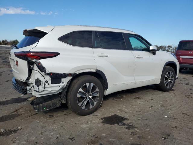 Photo 2 VIN: 5TDKDRBH6RS541018 - TOYOTA HIGHLANDER 