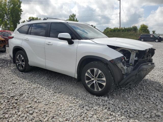 Photo 3 VIN: 5TDKDRBH7PS045920 - TOYOTA HIGHLANDER 