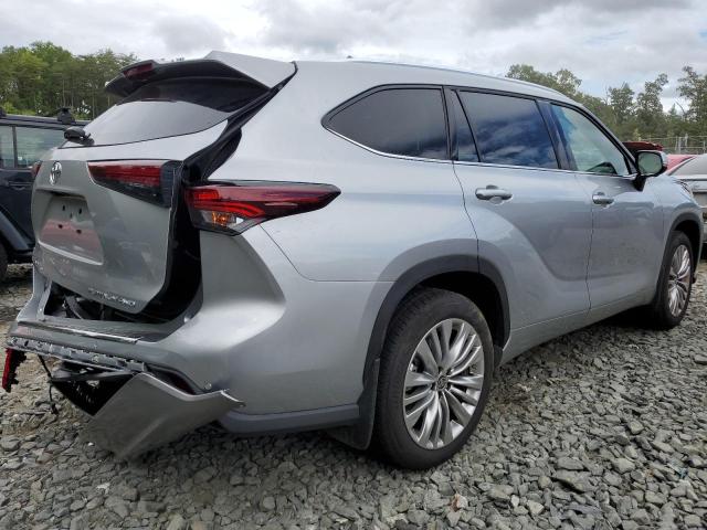 Photo 2 VIN: 5TDKDRBH7RS561097 - TOYOTA HIGHLANDER 