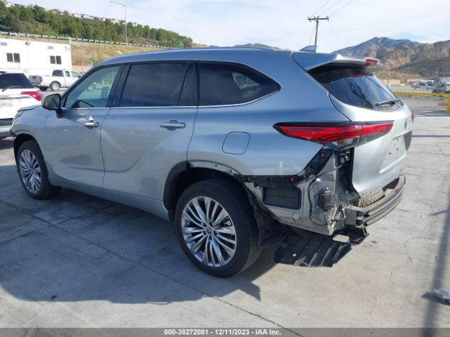 Photo 2 VIN: 5TDKDRBHXPS020560 - TOYOTA HIGHLANDER 