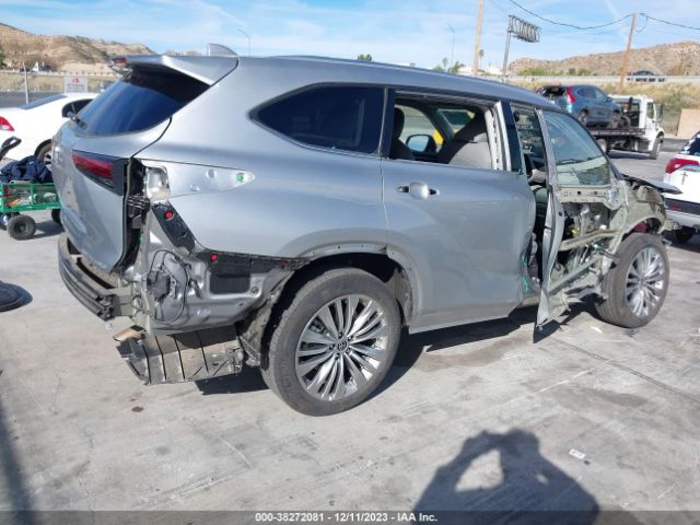 Photo 3 VIN: 5TDKDRBHXPS020560 - TOYOTA HIGHLANDER 