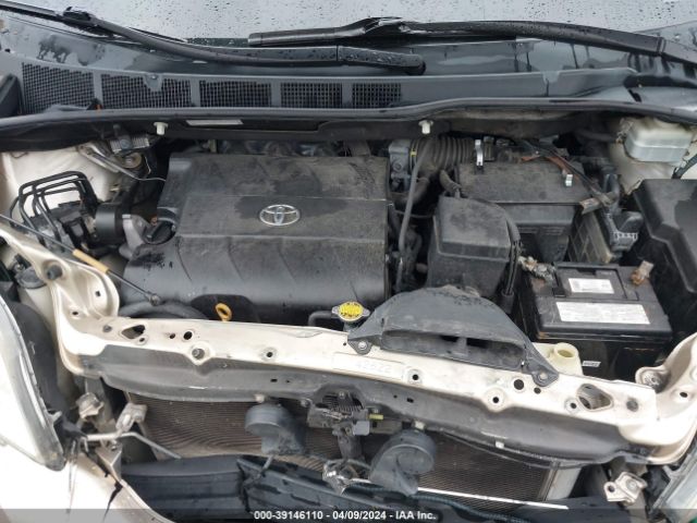 Photo 9 VIN: 5TDKK3DC0BS012402 - TOYOTA SIENNA 