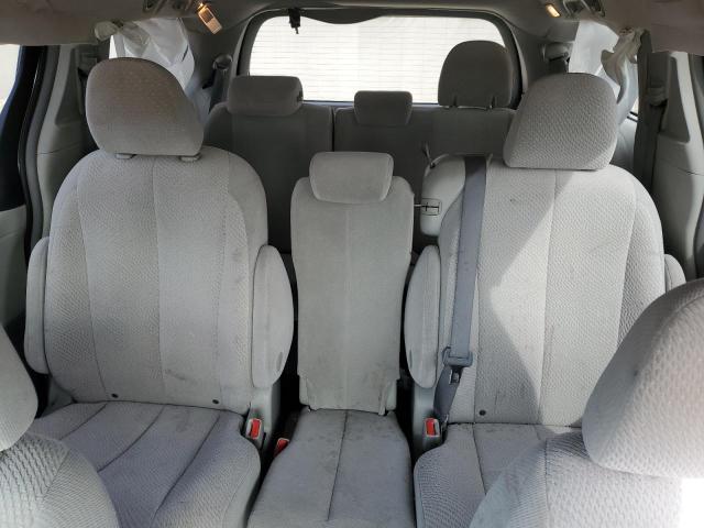 Photo 9 VIN: 5TDKK3DC0BS030897 - TOYOTA SIENNA LE 