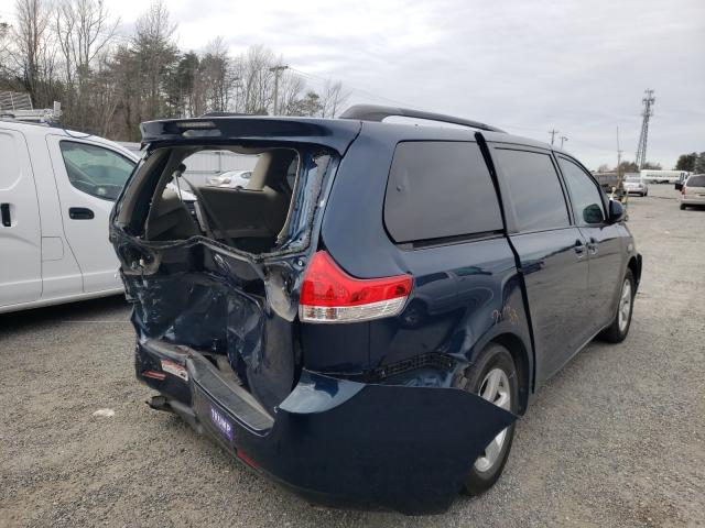 Photo 3 VIN: 5TDKK3DC0BS032617 - TOYOTA SIENNA LE 