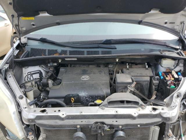 Photo 10 VIN: 5TDKK3DC0BS039938 - TOYOTA SIENNA LE 